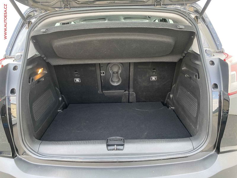 Opel Crossland X (2018) 1.2T, Edition, +kola - fotka 7 z 19