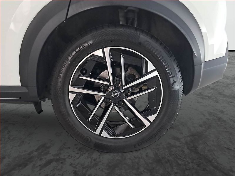 Nissan Juke (2024) N-Connecta 1.6 Hybrid - fotka 15 z 20