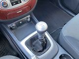 Hyundai Santa Fe (2007) 2.2CRDi 4x4, ČR, AC. STK4/28 - náhled 16