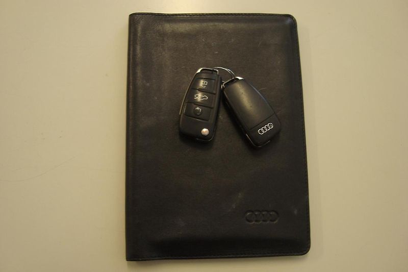 Audi A6 (2010) Avant 2.7 TDi, S-Line, Nová ST - fotka 54 z 56