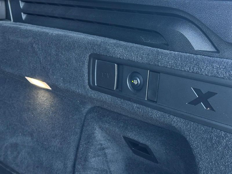 BMW X5 45e I Vzduch I DPH - fotka 12 z 22