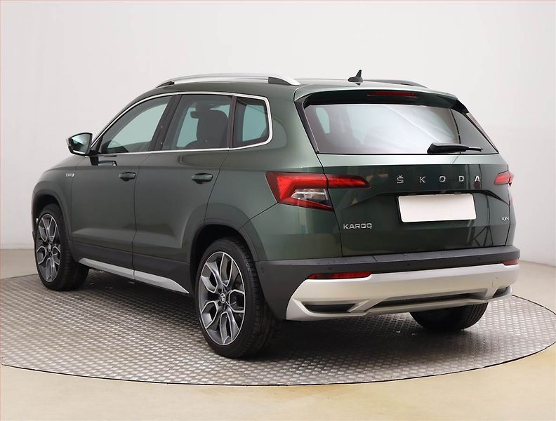 Škoda Karoq (2020) Scout 2.0 TDI - fotka 4 z 20