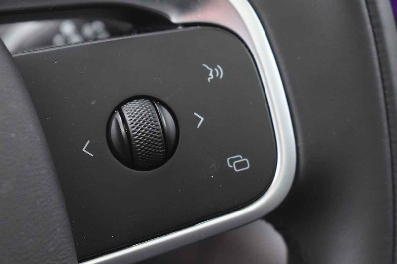 Leapmotor C10 se nabízí jako elektromobil i jako vůz s prodlužovačem dojezdu.