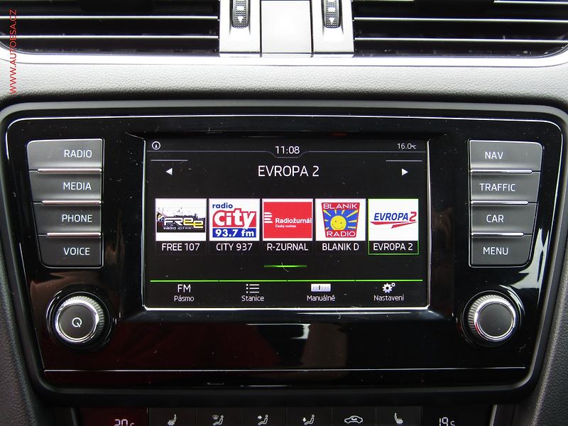 Škoda Octavia (2015) 2.0 TDi, ČR, DSG, bixen - fotka 16 z 21