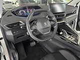 Peugeot 5008 1,2PT AUT*96kW*REZERVACE! - náhled 9