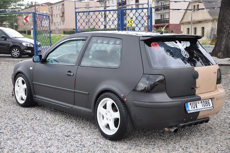 Volkswagen Golf IV 1.9TDi 66kW 3dv. - fotka 4 z 12