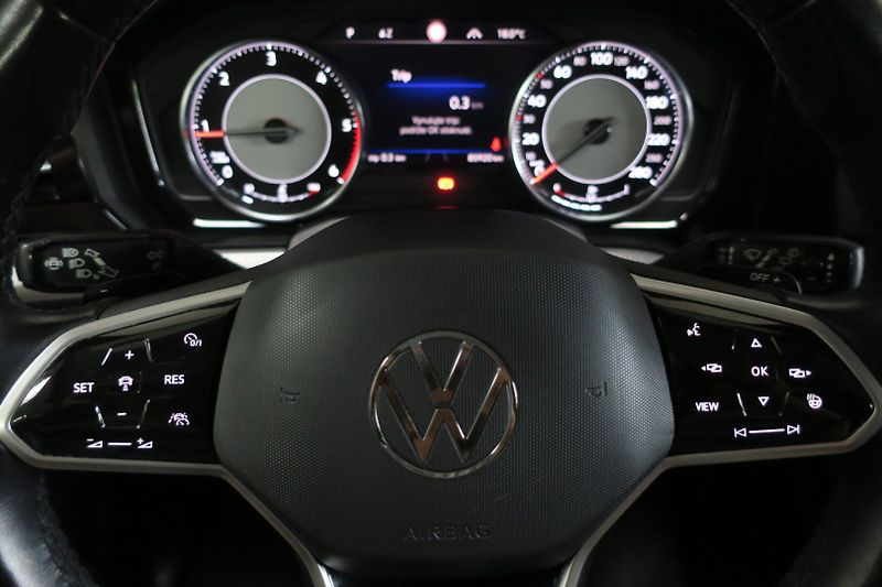 Volkswagen Touareg (2022) 3,0 TDI V6 ČR tažné 3,5t - fotka 15 z 50