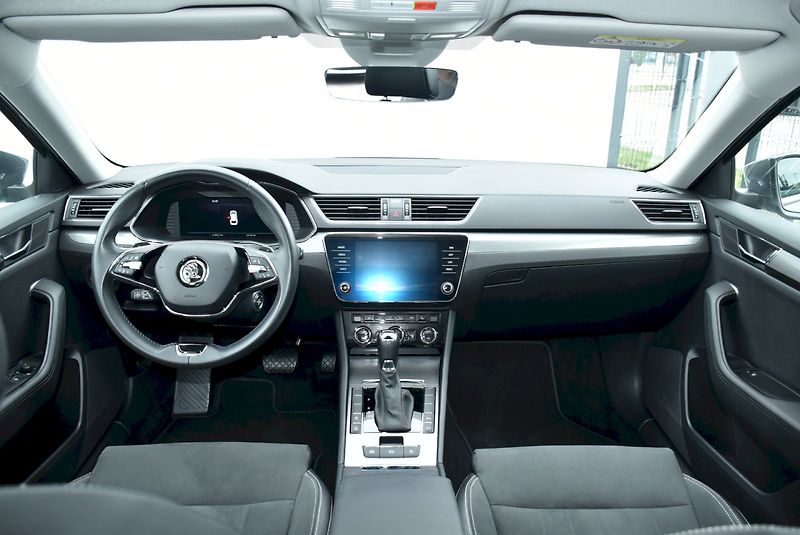 Škoda Superb (2024) Style plus 2.0 TDI 110kW DSG - fotka 14 z 34