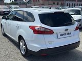 Ford Focus (2014) 1.6 TDCi, AC, výhřev sed - náhled 6