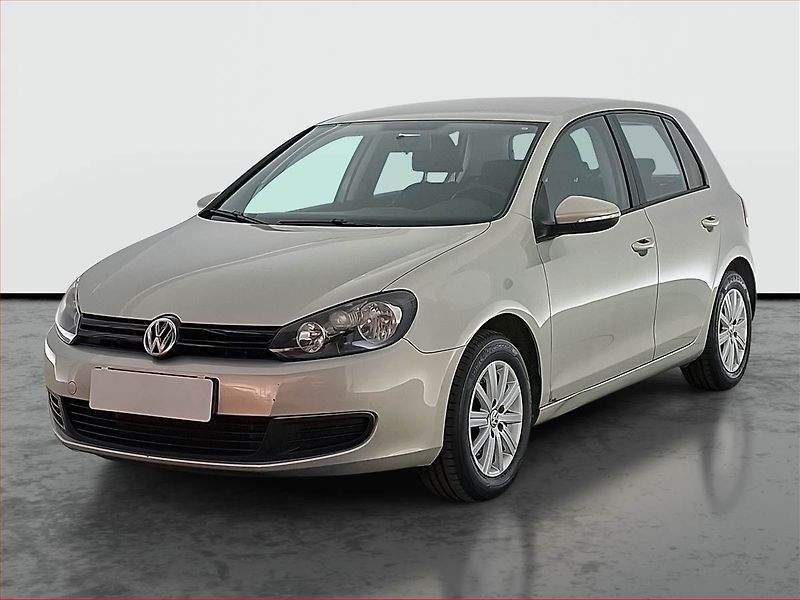 Volkswagen Golf (2011) 1.2 TSI, Automat, Tempomat - fotka 2 z 17