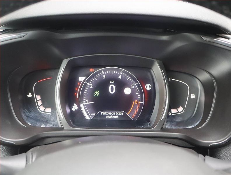 Renault Kadjar (2019) 1.3 TCe, Automat, Kůže, Navi - fotka 11 z 17