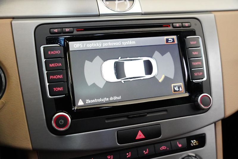 Volkswagen CC - fotka 19 z 28