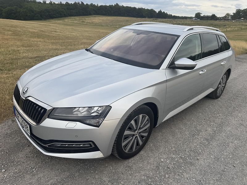 Škoda Superb (2021) 2.0TDI STYLE+ ACC NAVI LED ČR - fotka 1 z 27