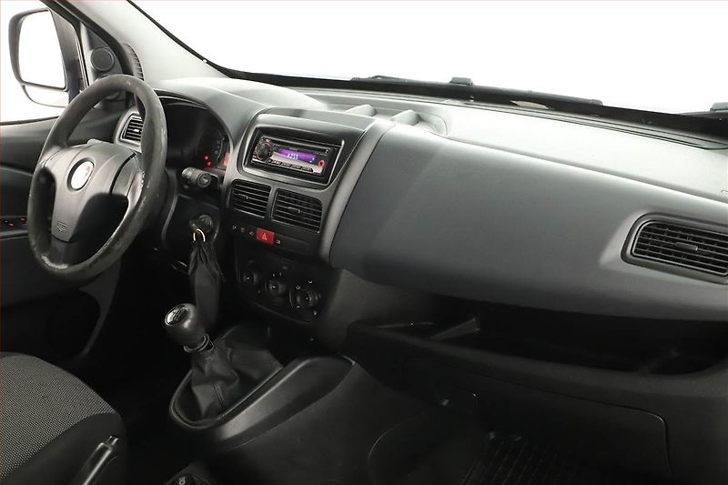 Fiat Dobló (2012) 1.4 T Natural Power, ČR - fotka 10 z 11