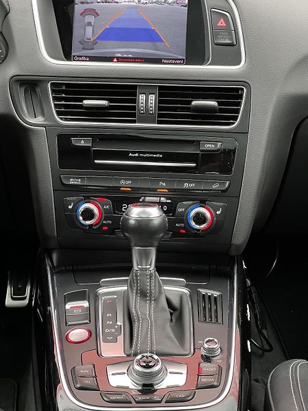 Audi SQ5 3.0TDI 230kW Competition+ - fotka 16 z 31
