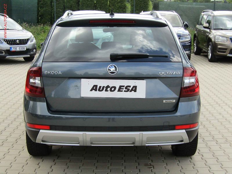 Škoda Octavia (2017) 2.0 TDi 4x4, navi, LED - fotka 5 z 17