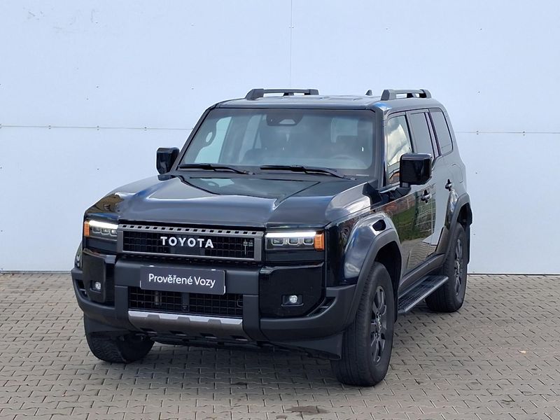 Toyota Land Cruiser 2.8 D-4D 6AT Invincible - fotografie inzerátu