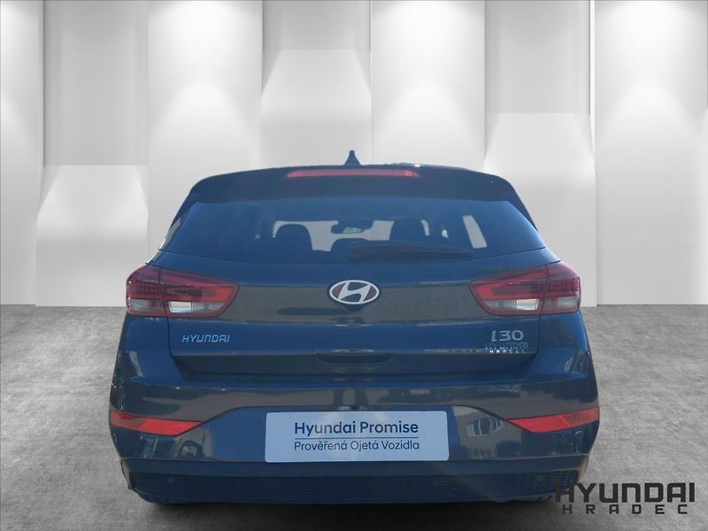 Hyundai i30 1,0   1.0TGDi DCT SMART CLIMAT - fotka 6 z 22