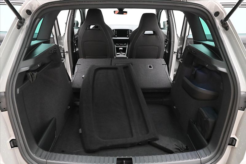 Škoda Karoq 2,0 TDI 110kW DSG 4x4 Sportlin - fotka 11 z 31