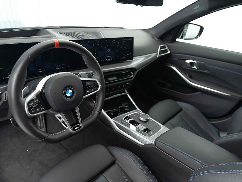 BMW Řada 3 M340d xDrive Sedan - fotka 11 z 22
