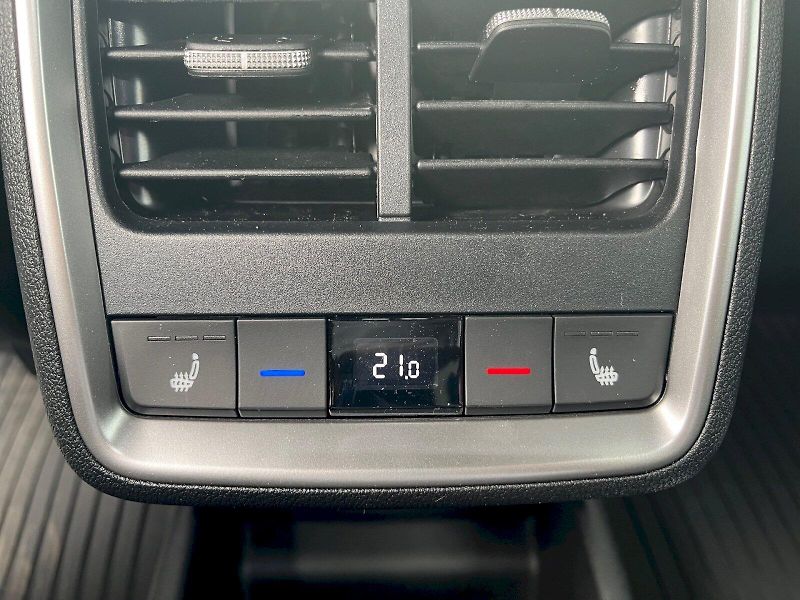 Škoda Elroq (2026) 84 KWH RS 250 KW 4X4 - fotka 18 z 34