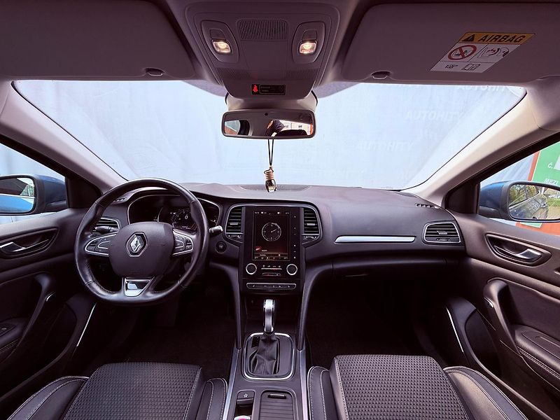 Renault Mégane 1.3 TCe EDC, Bose, Navi, TOP - fotka 15 z 28