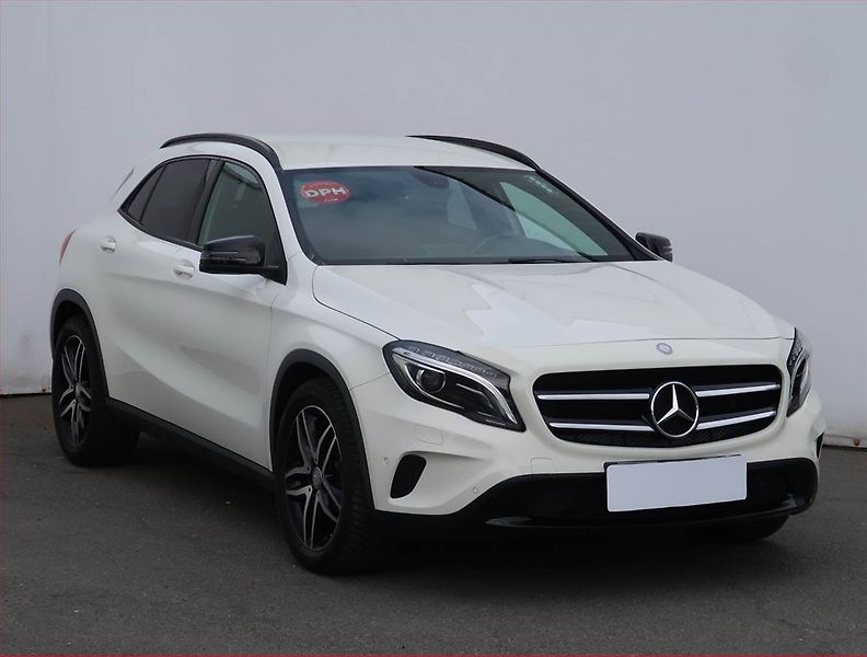 Mercedes-Benz GLA (2014) 200 CDI, 4X4, Automat - fotografie inzerátu
