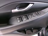 Hyundai i30 (2024) 1.5T-GDi 117kW MH Smart Plus - náhled 10