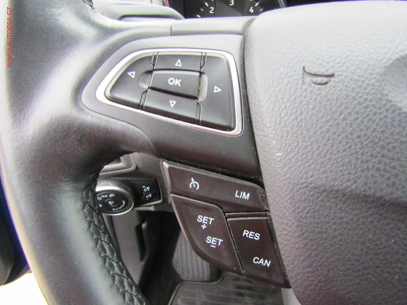 Ford Focus (2015) 1.5 TDCi, 2.maj,ČR, AC - fotka 13 z 14