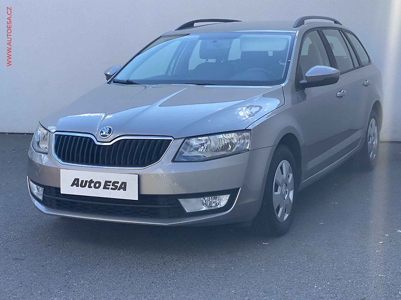 Škoda Octavia (2014) 1.2 TSi, Ambition, +kola - fotka 3 z 17