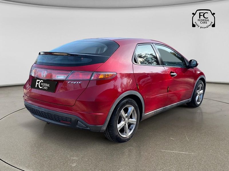 Honda Civic 1.4 Comfort - fotka 5 z 20