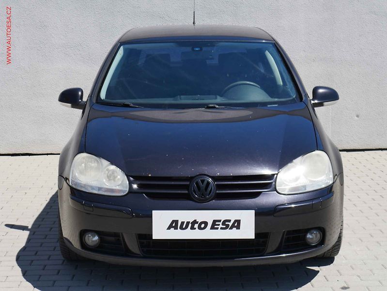 Volkswagen Golf (2006) 1.4TSi, Výhřev sed, temp - fotka 2 z 17