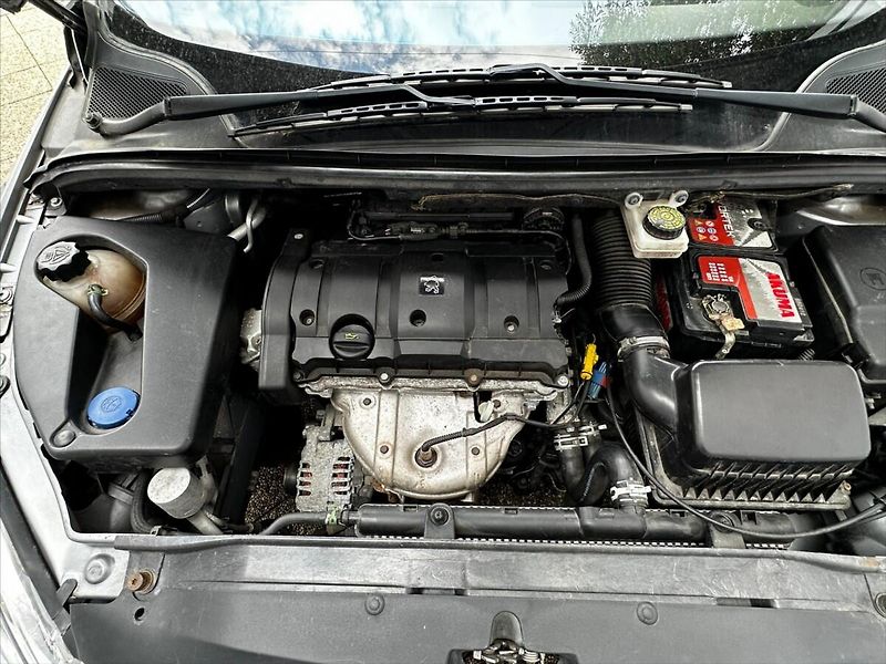 Peugeot 307 1.6 80kW - fotka 28 z 30