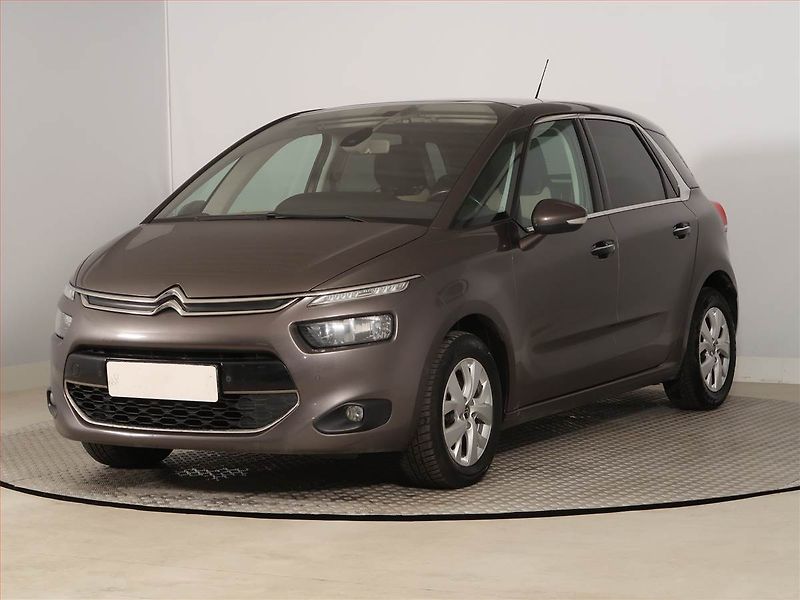 Citroën C4 Picasso (2017) 1.6 BlueHDi, Navi, Tempomat - fotka 2 z 18