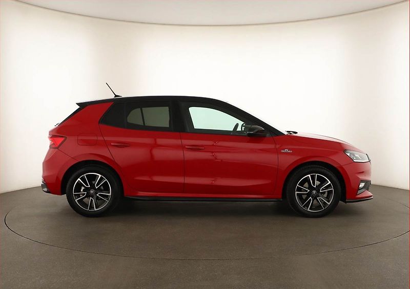 Škoda Fabia (2025) Monte Carlo 1.0 TSI - fotka 6 z 21