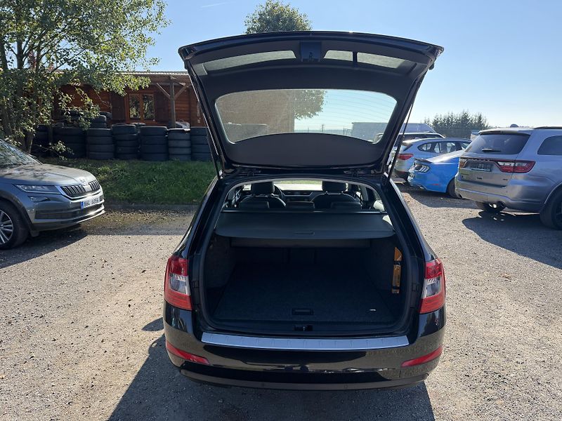 Škoda Octavia (2013) 1.2 TSI 77kw ELEGANCE - fotka 9 z 23