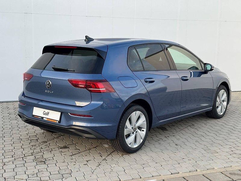 Volkswagen Golf (2026) People 6G 1,5TSI - fotka 2 z 8