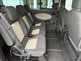 Ford Tourneo Custom 2,2 Titanium,92kW,po servisu - náhled 19