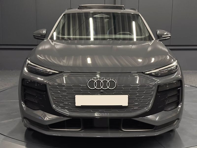 Audi Q6 e-tron perf. S-Line B&O Vzduch Pano - fotka 2 z 28