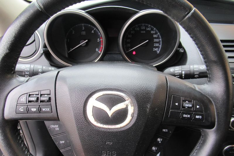 Mazda 3 1.6 CD AUT. KLIMA SADA ALU KOL - fotka 12 z 20