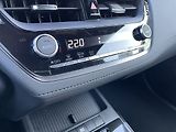Toyota Corolla Cross 2.0 Hybrid GR Sport - náhled 19