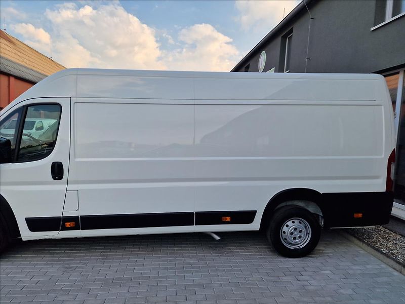 Peugeot Boxer 2.2HDI 103kW L4H2,ČR,1.Maj. - fotka 42 z 48