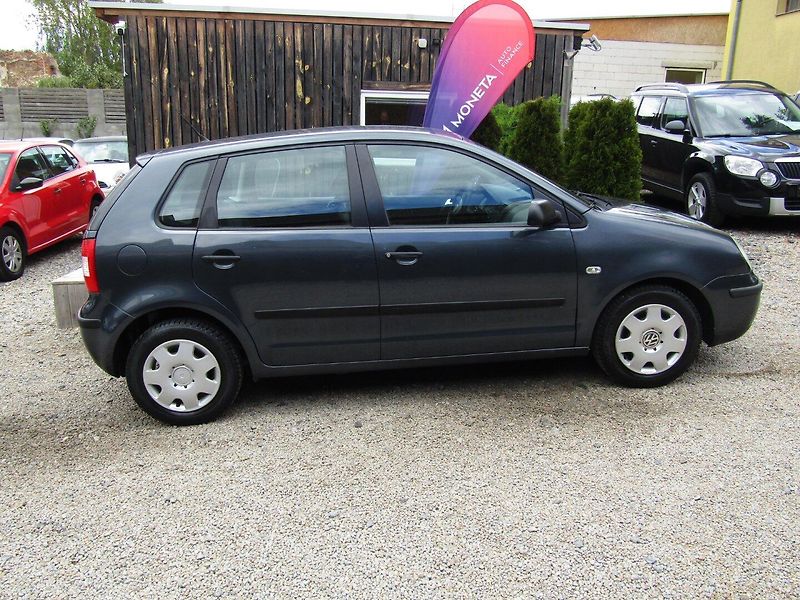 Volkswagen Polo (2005) 1.2i 40kW   CZ PŮVOD - fotka 9 z 31