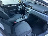 Volkswagen Passat TDI-ALU-NAVI-PLNÝ SERVIS - náhled 22