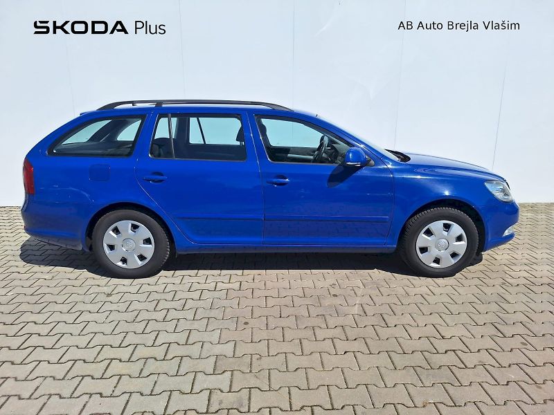 Škoda Octavia (2009) COMBI / 1.6 MPI / 75 kW / 5MP - fotka 8 z 26