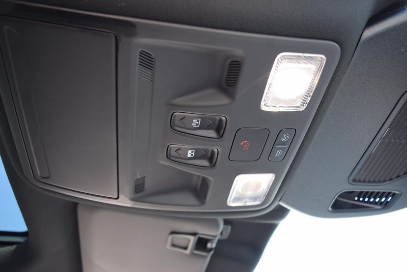 Ford Kuga (2022) 2.5 DURATEC PHEV 112kw e-CVT - fotka 46 z 50
