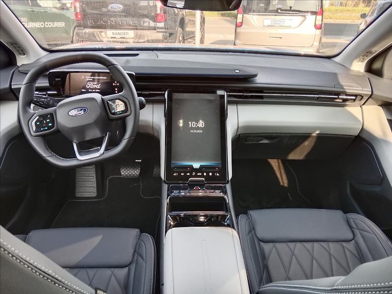 Ford Explorer (2025) Prodl. dojezd 77kWh  Premium - fotka 12 z 15