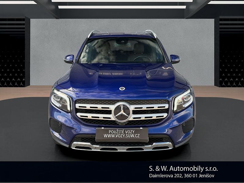 Mercedes-Benz GLB 200 - fotka 2 z 37