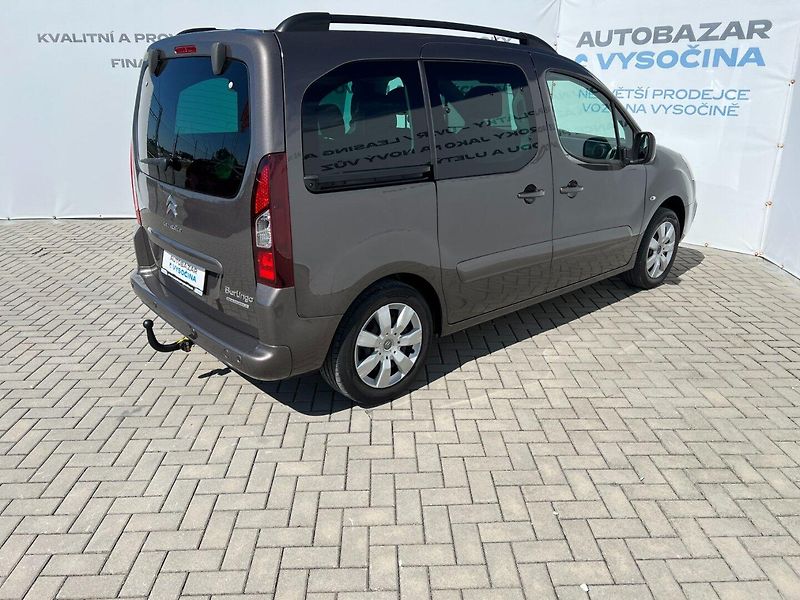 Citroën Berlingo (2017) 1.2PT Shine! NAVI! Tažné! 1.ma - fotka 4 z 37