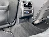 Volkswagen Golf (2023) 1.5 TSI 110kW Style - náhled 27